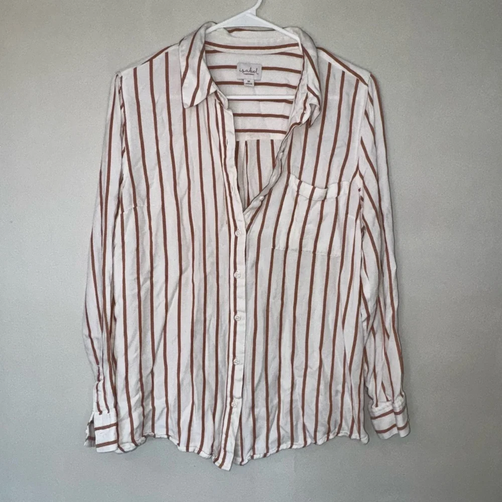 Isabel Button Down Shirt - Picture 2 of 7